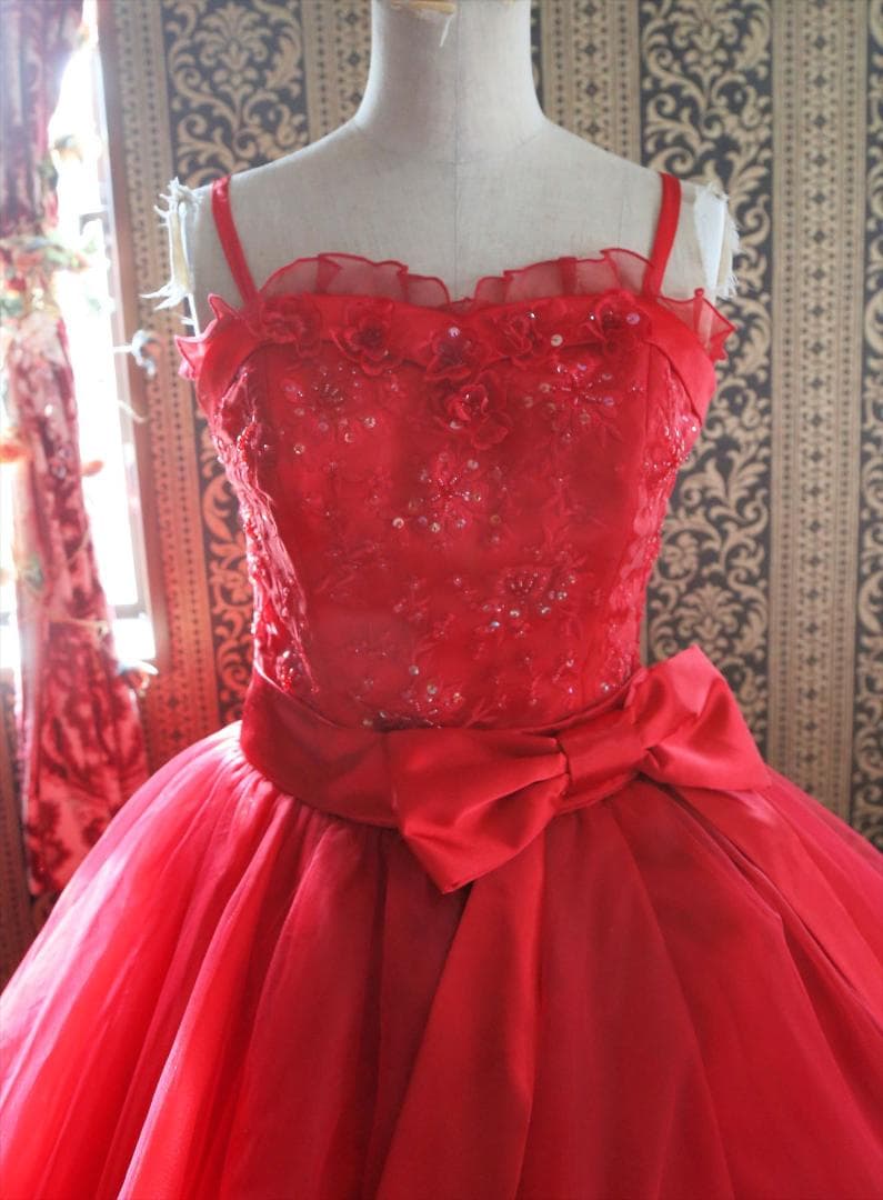 589エメAIMER赤ウェディングドレス7号Sサイズ赤カラードレス