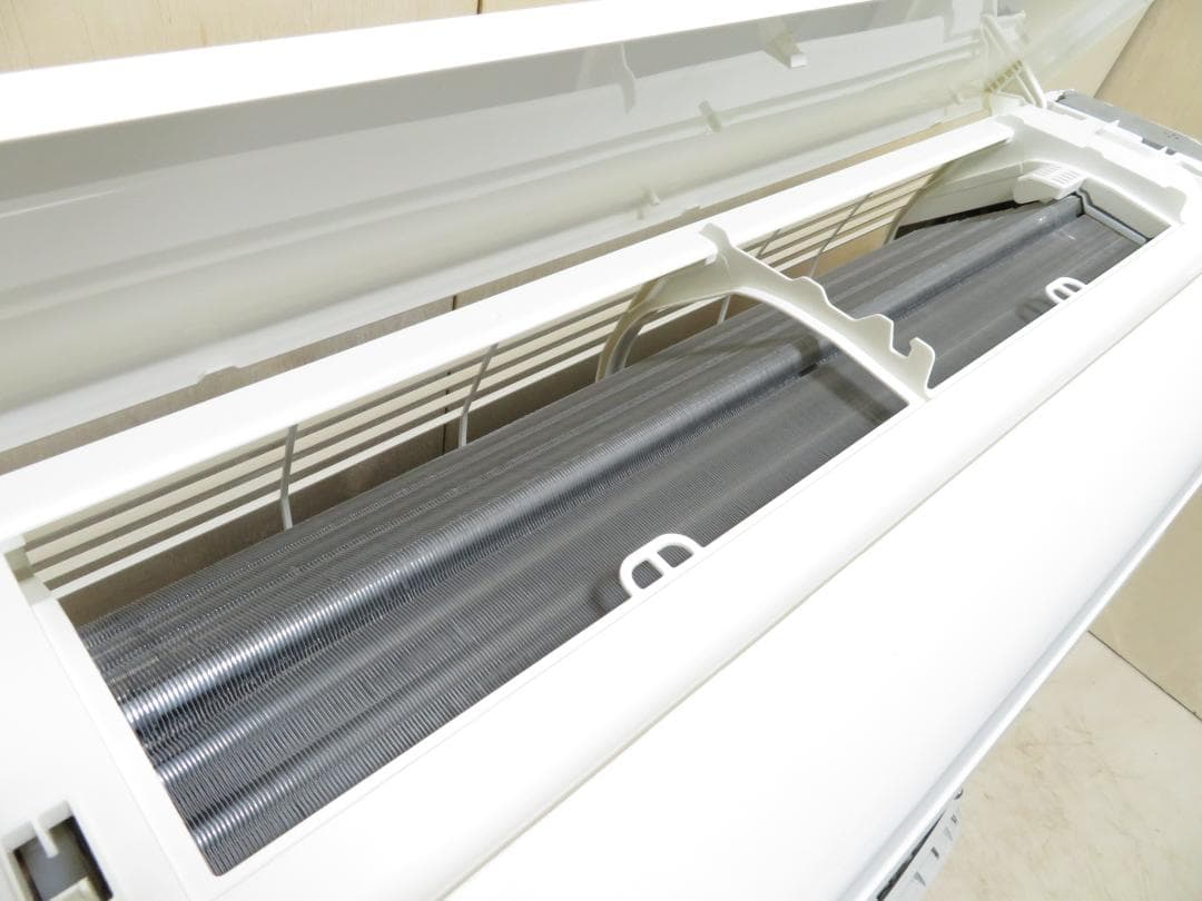 日立 2021年製 白くまくん ルームエアコン 2.2kW ～9畳 主に6畳用