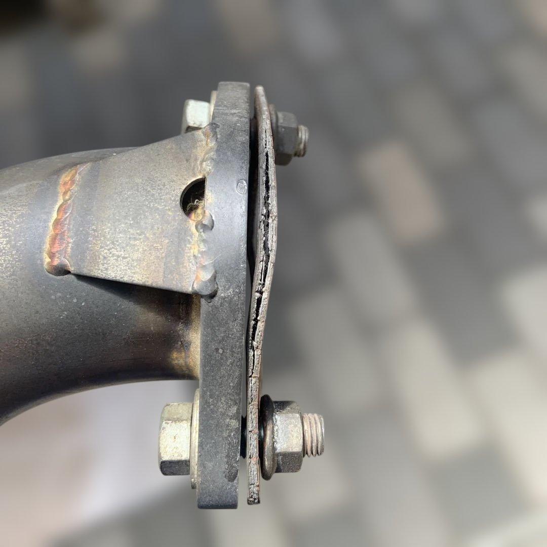 ガナドールマフラー