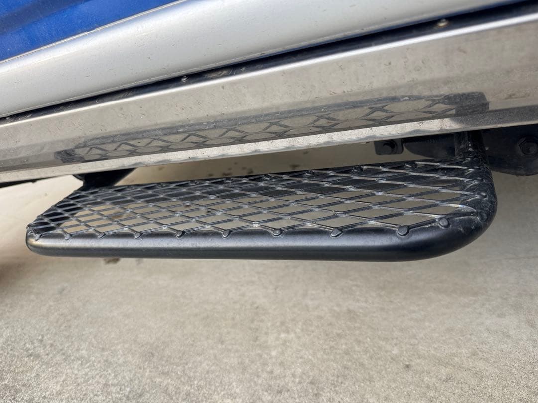ジムニーJB23助手席側サイドステップ タニグチ製