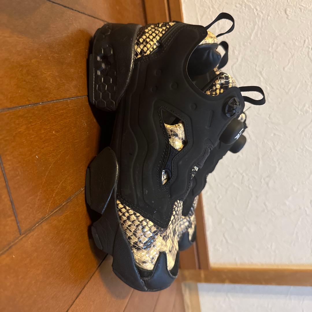 Reebok Fury スネークスキン値下げ中❣️