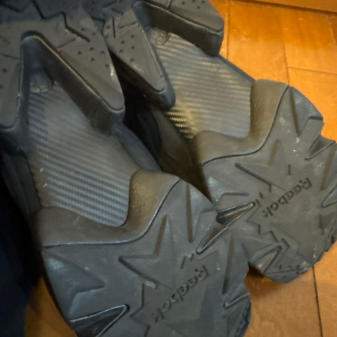Reebok Fury スネークスキン値下げ中❣️