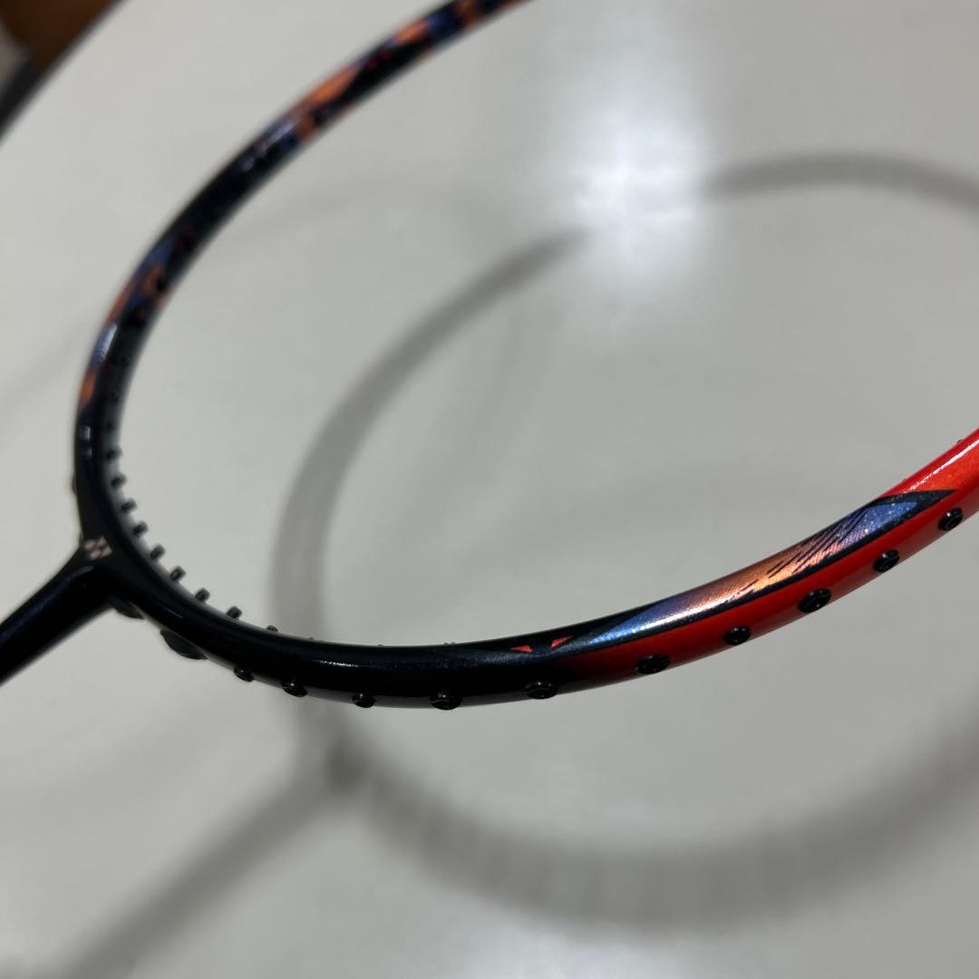 YONEXアストロクス77プロ4ug5バドミントンラケット 2本セットジャンク品