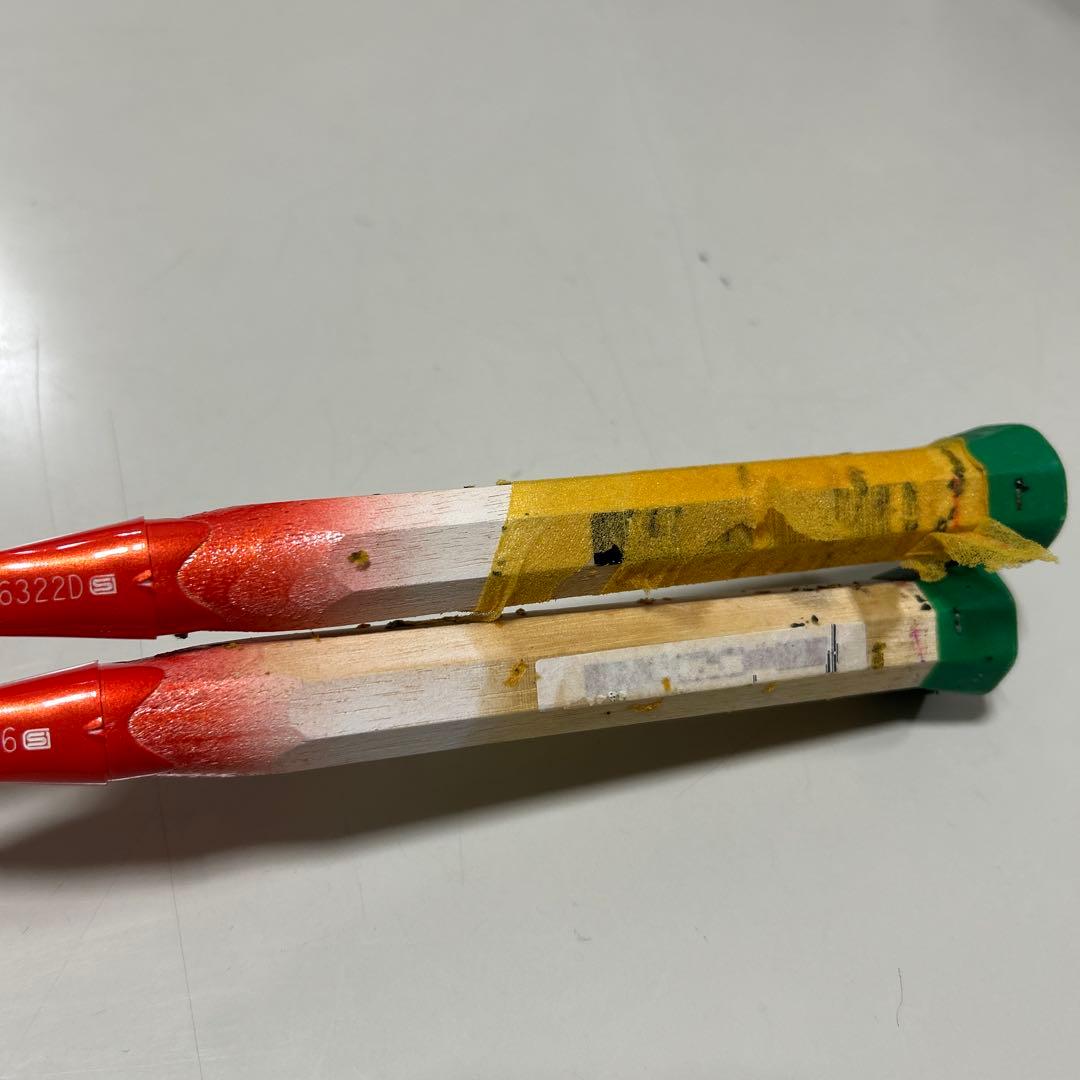 YONEXアストロクス77プロ4ug5バドミントンラケット 2本セットジャンク品