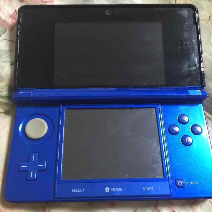 3ＤＳ  コバルトブルー