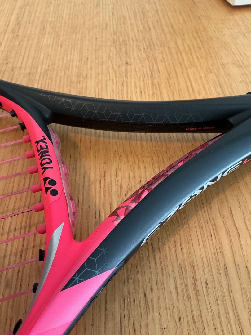 ⭐︎オシャレ＆かわいい！YONEX ヨネックスEZONE Lite 硬式用ラケット
