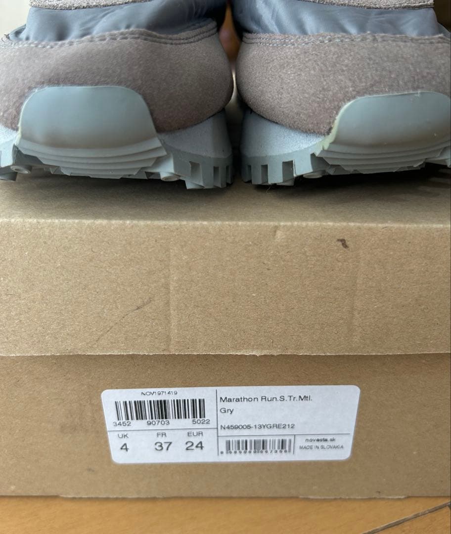 ノベスタ　新品 SUPER TRAIL LIC GREY 37