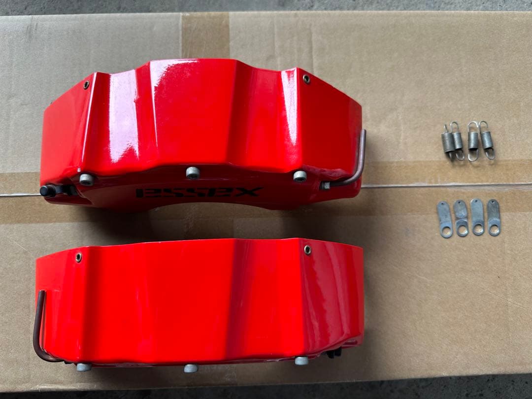 CRS essex エセックス　キャリパーカバー　　ハイエース