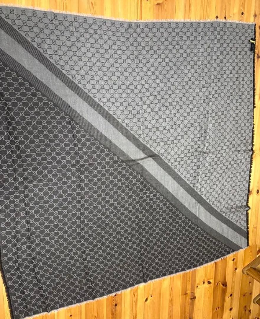 グッチストール（ブラウン係）