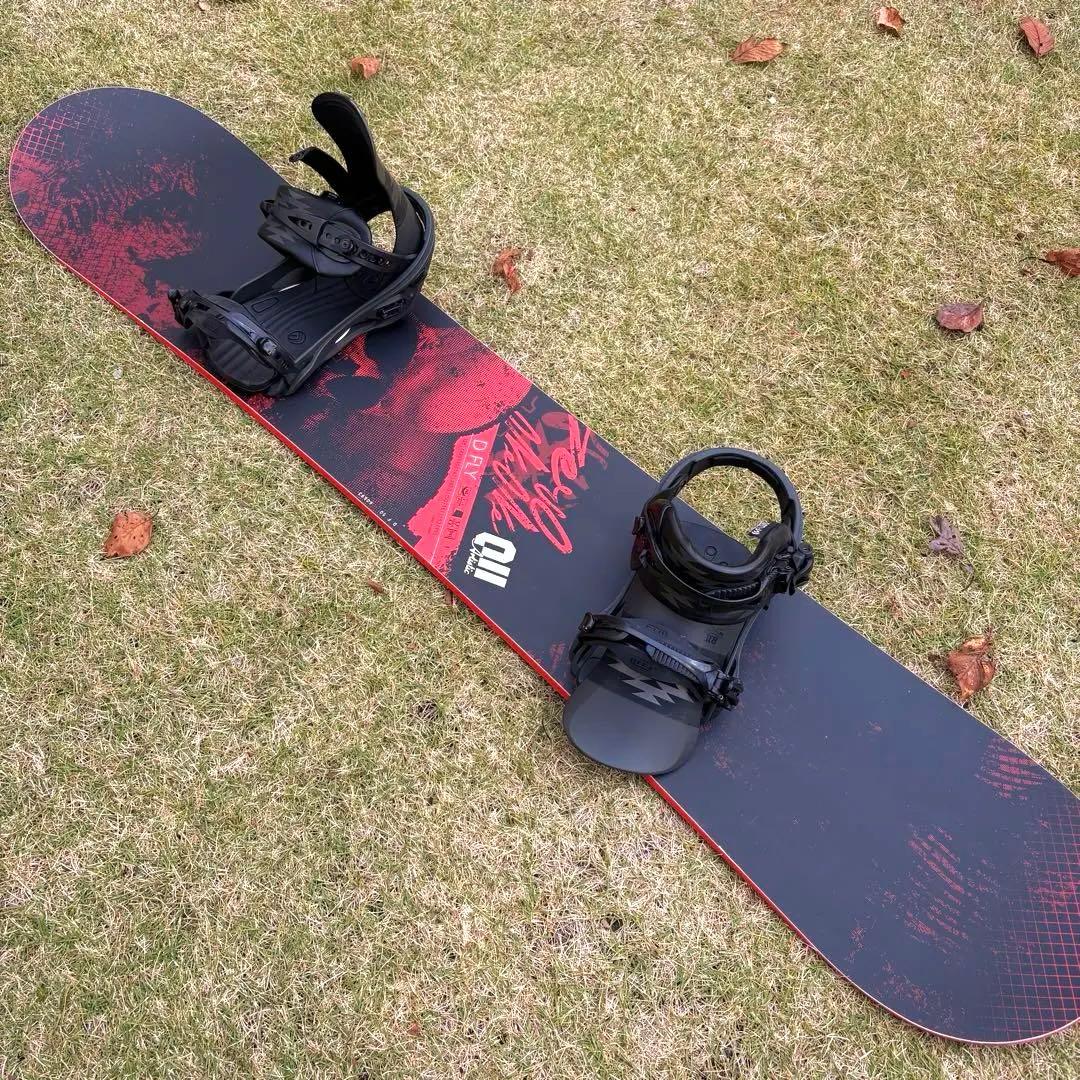 011 Artistic D FLYスノーボード　ビンディング　セット