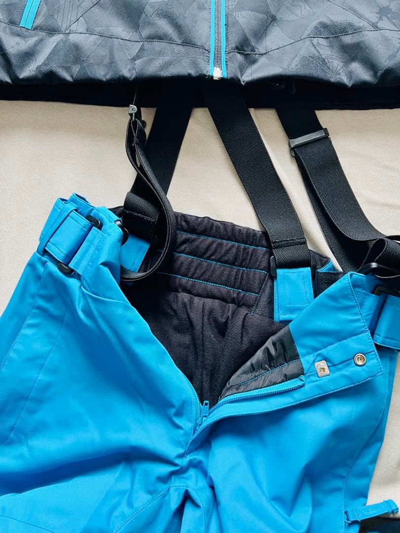 12/28まで値下げPhenix（フェニックス）スキーウェア 上下セット