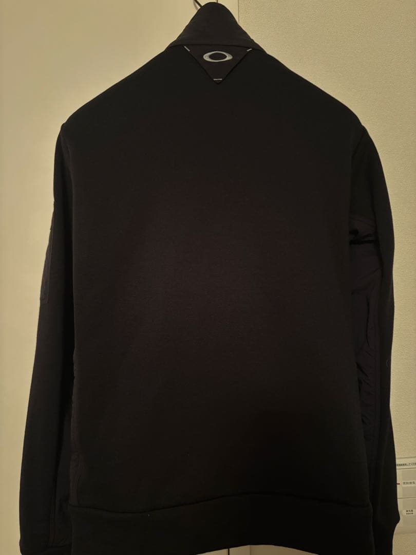 オークリー　ゴルフウェア　アウター