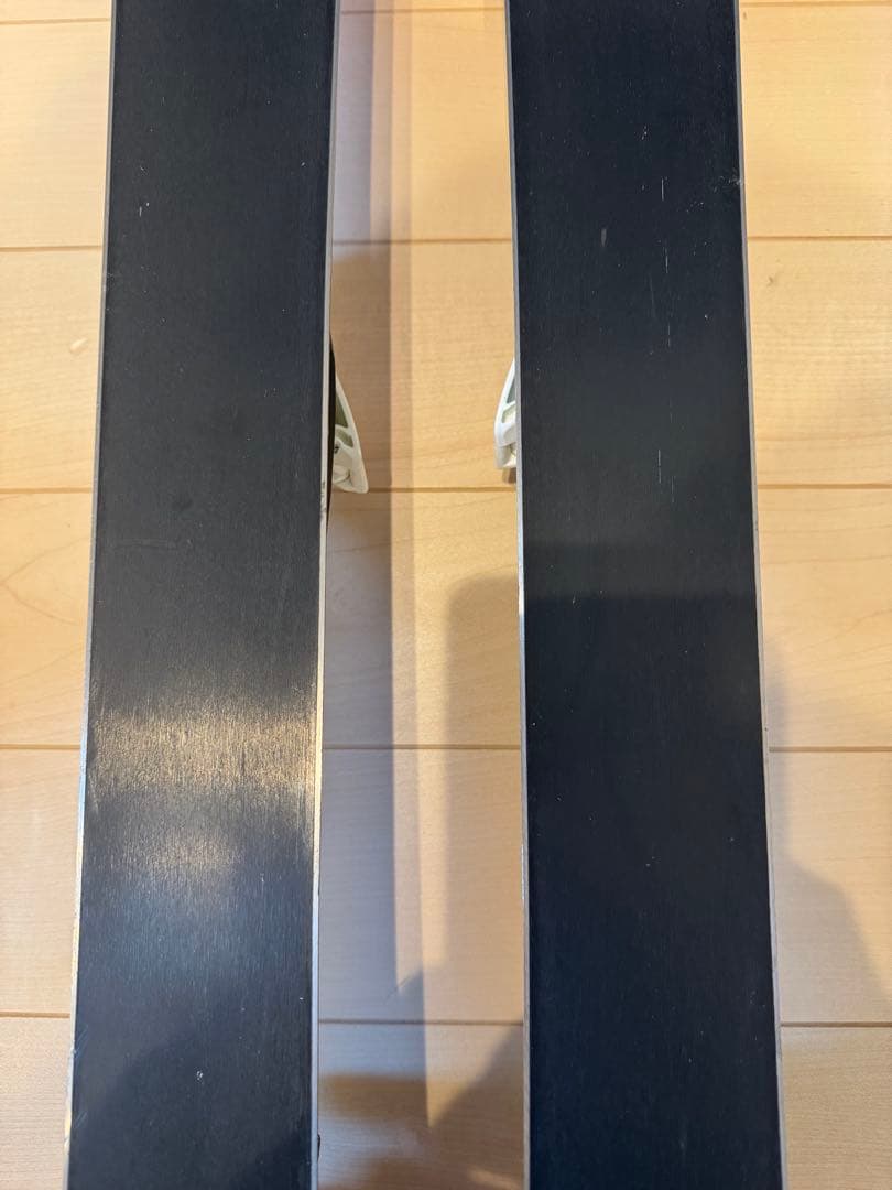 ATOMIC VANTAGE 130 ジュニアスキー板ケース付き