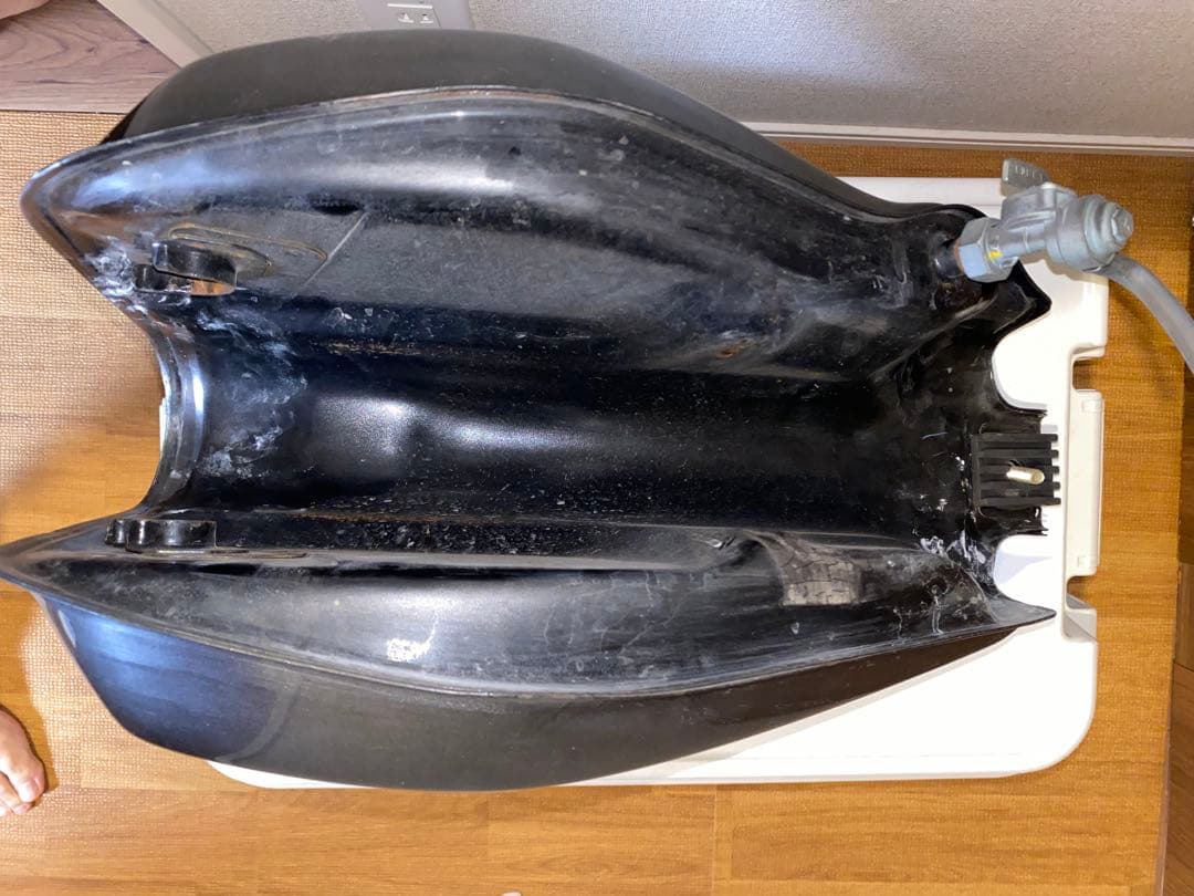 ホンダ 純正 タンク FTR223 アルミタンク風カスタムがカッコいい