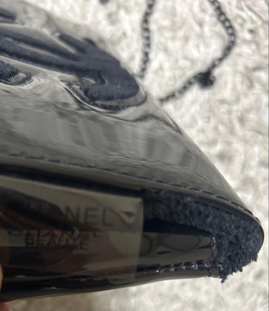 ②ノベルティ　シャネル　エナメル　チェーンバッグ