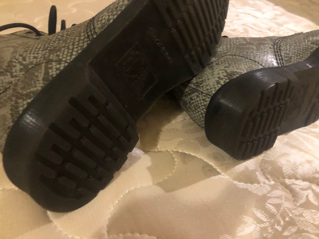 Dr.martens パイソン柄8ホール