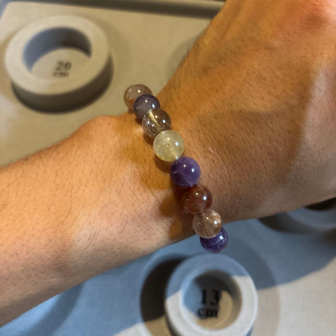 ズドーンとくるミックスルチルクオーツ！こういうのの方がすごい！