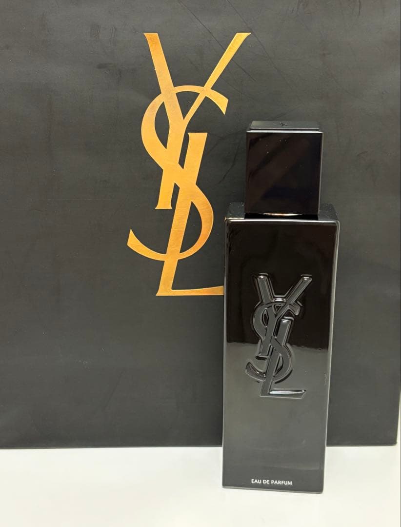 イヴサンローラン マイセルフ YVES SAINT LAURENT MYSLF
