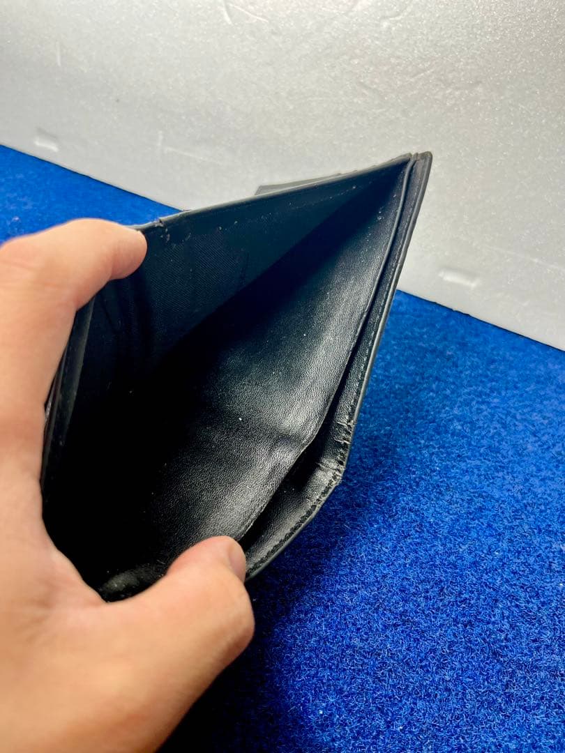 本日掲載終了美品FENDI モンスターMonster 二つ折り　お札入れ