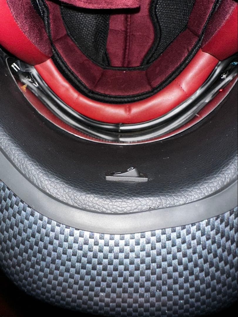 プレデター ヘルメット カーボンファイバー風