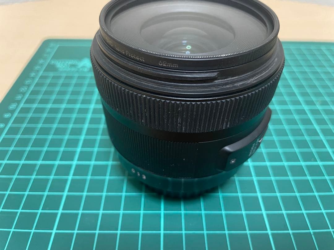 シグマ　SIGMA 30mm F1.4 (キャノン用)