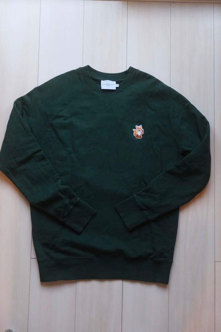 MAISON KITSUNE　ピースワッペン　スウェット