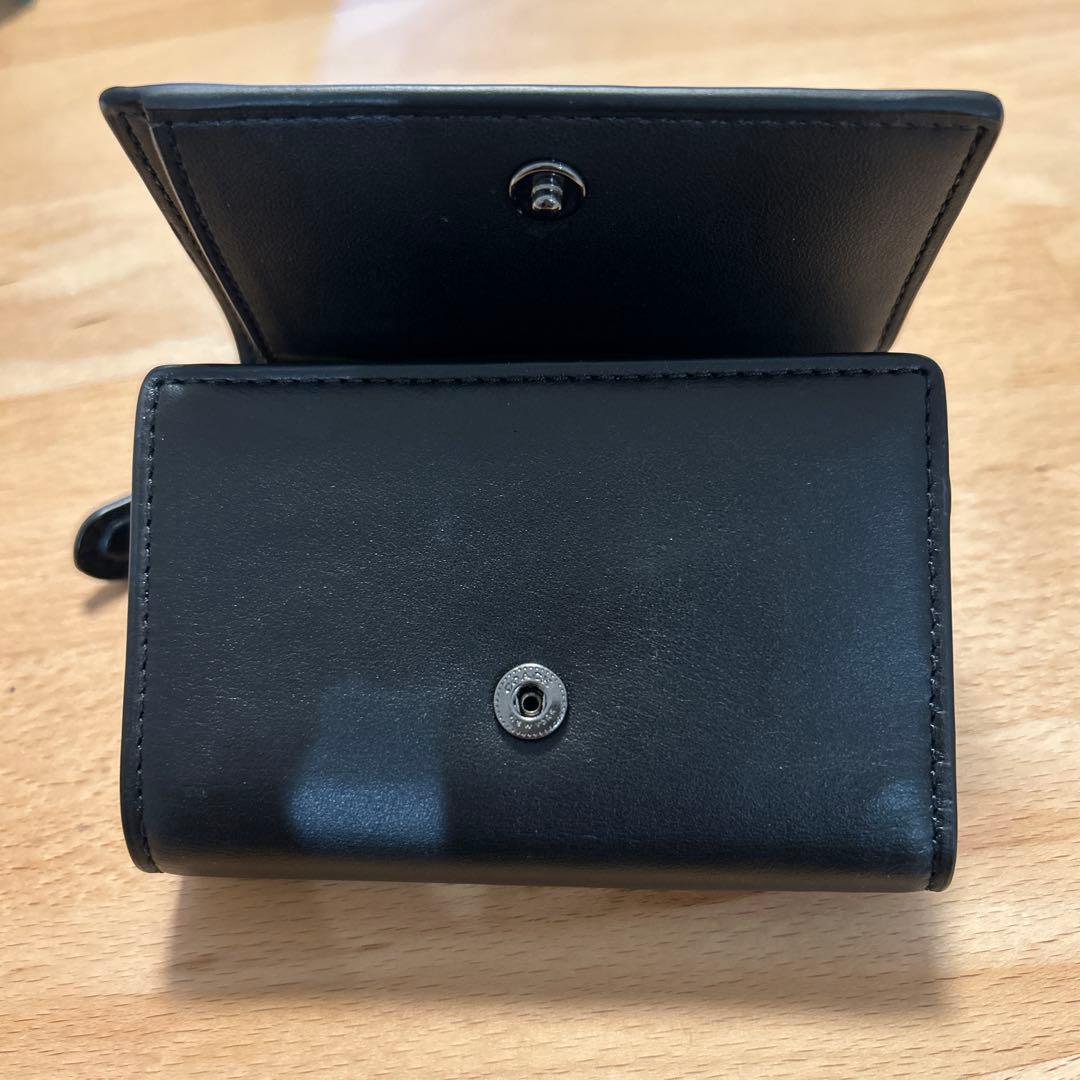 COACH アウトレットブラック 三つ折り財布