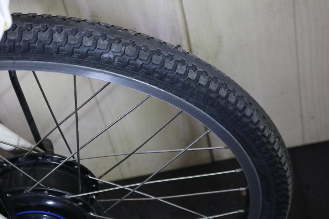 ブリヂストン bikke GRI dd BG0B36 24-20型6AH 白