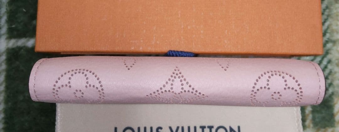 専用です。☆極美品☆ルイ・ヴィトン マヒナ ポルトモネ アナエ マグノリア