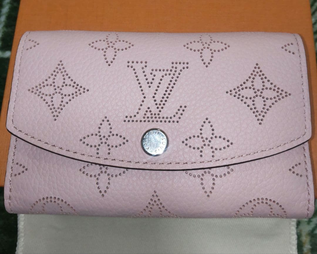 専用です。☆極美品☆ルイ・ヴィトン マヒナ ポルトモネ アナエ マグノリア