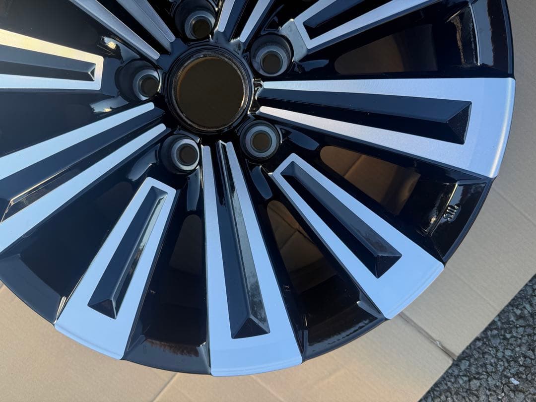 ステップワゴン　スパーダ　純正ホイール　17インチ