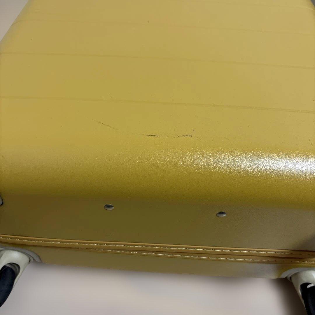 ジュエルナローズ　PEANUTS キャリーケース