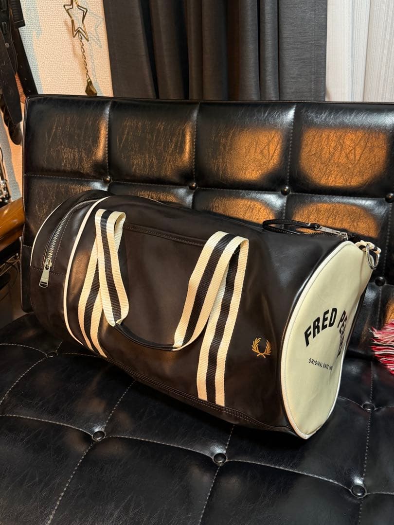 FRED PERRY フレッドペリー　ボストンバック　ドラムバック