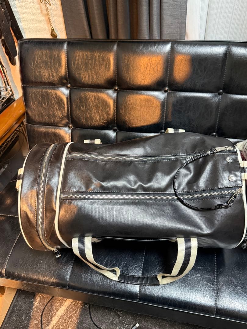 FRED PERRY フレッドペリー　ボストンバック　ドラムバック