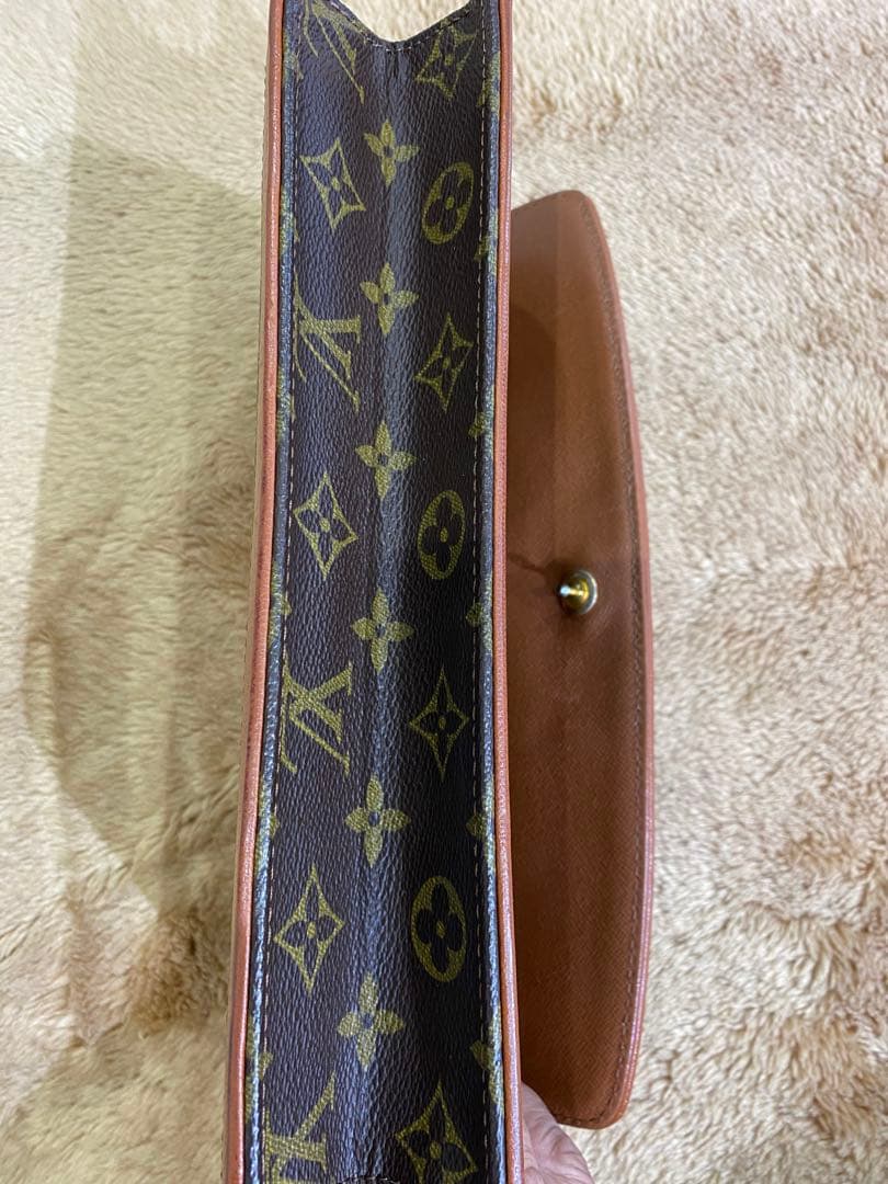 Louis Vuitton クラッチバッグ モノグラム　ルイ・ヴィトン