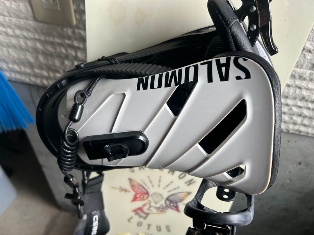 美品使用回数少Salomon Lotus 146cm スノーボードブーツセット