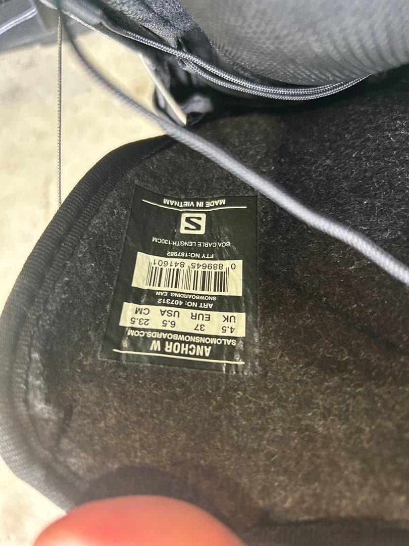 美品使用回数少Salomon Lotus 146cm スノーボードブーツセット