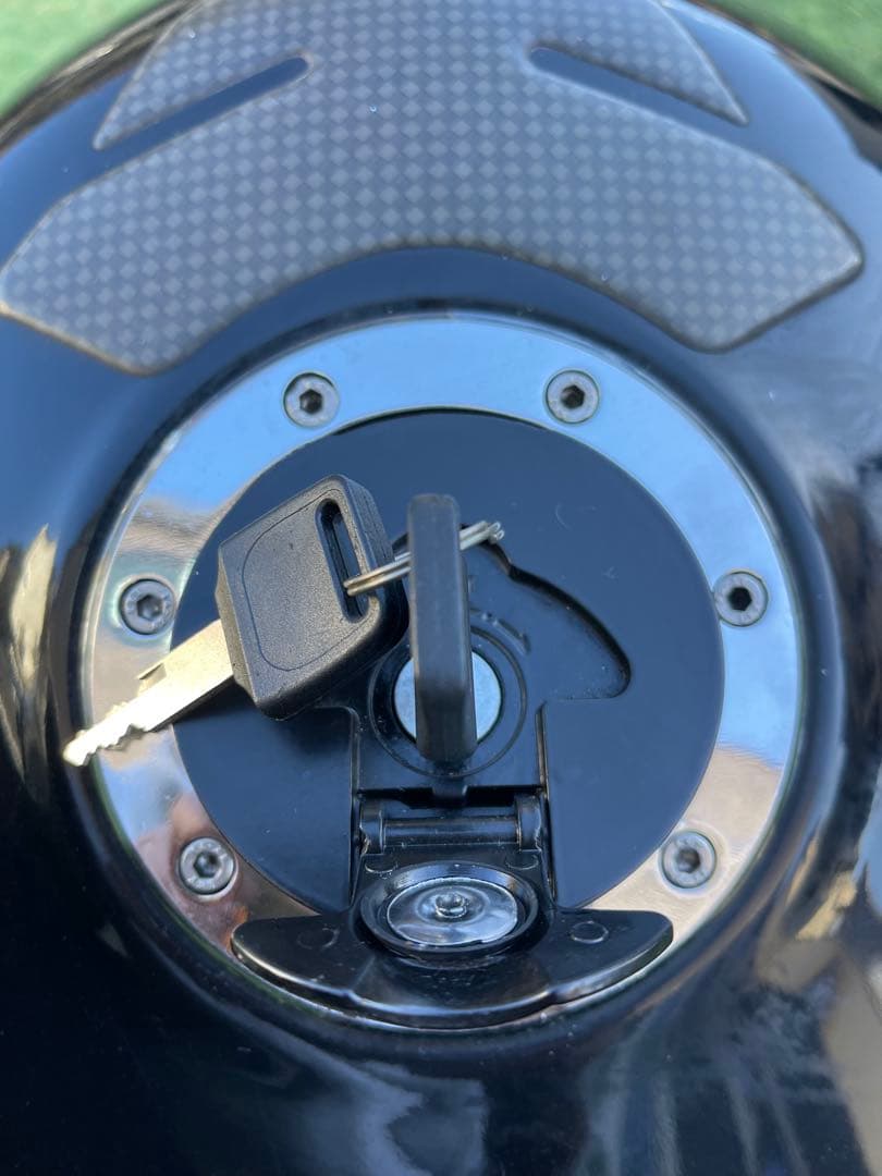 【純正品】zzr1100 D型　ガソリンタンク フューエルタンク カワサキ