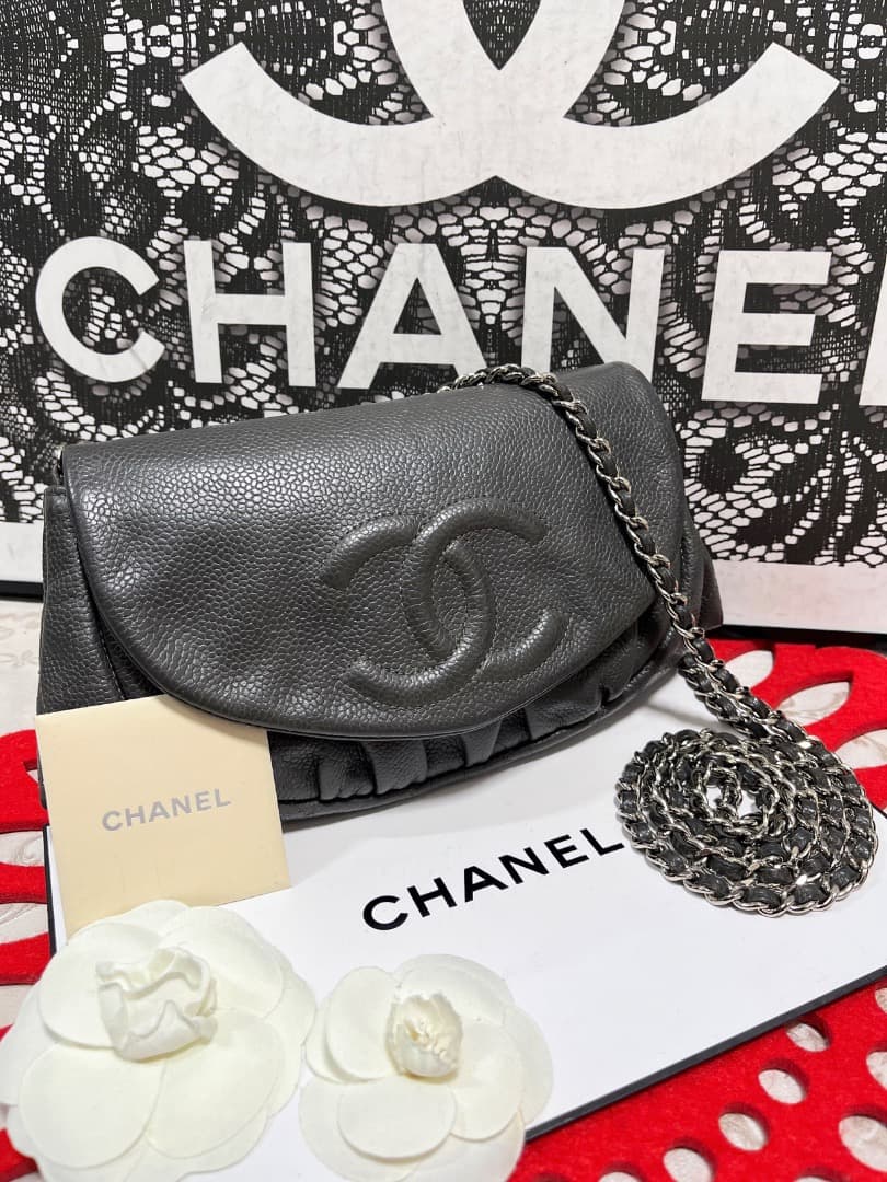 シャネル CHANEL チェーンウォレット ハーフムーン マトラッセ 152