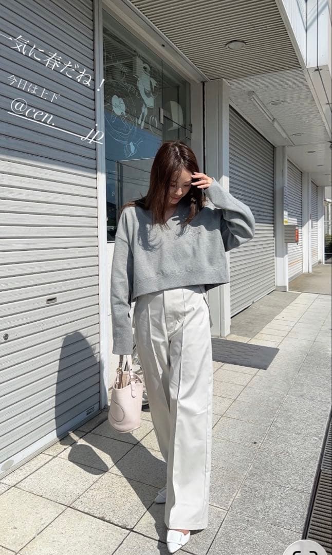 [新品タグ付き] cen.刺繍スエットプルオーバー