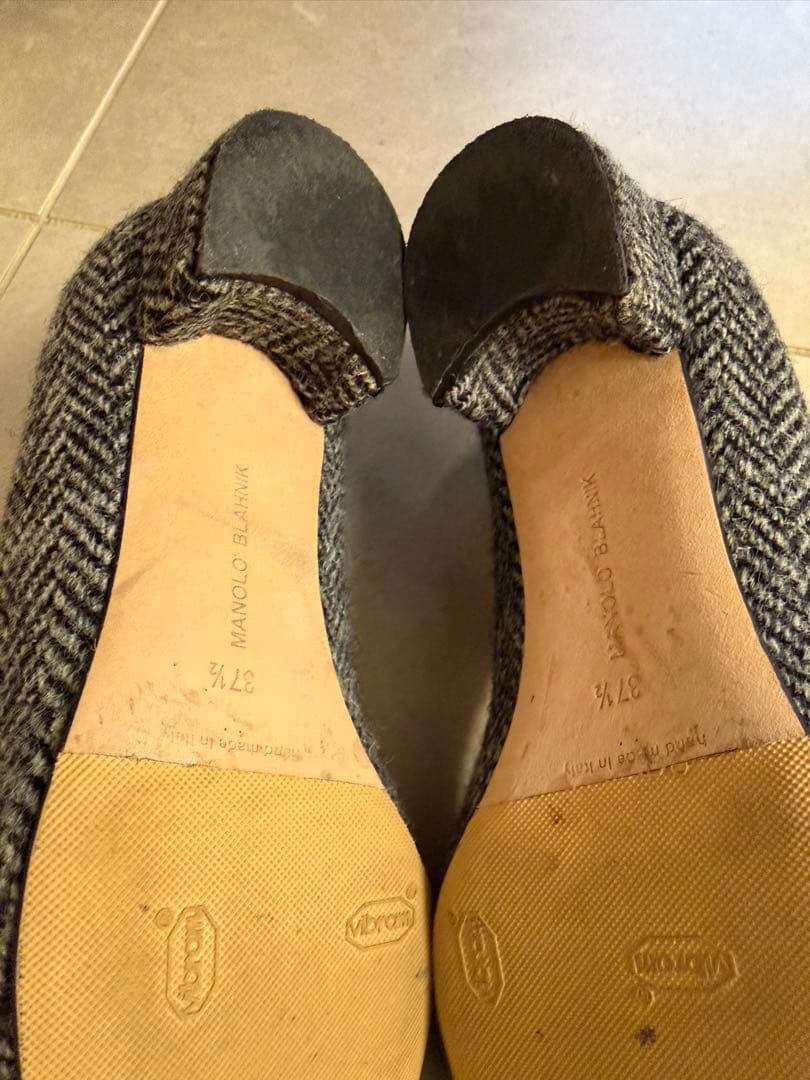 F*☆様 お値下げ！MANOLO BLAHNIK ツイードパンプス グレー系