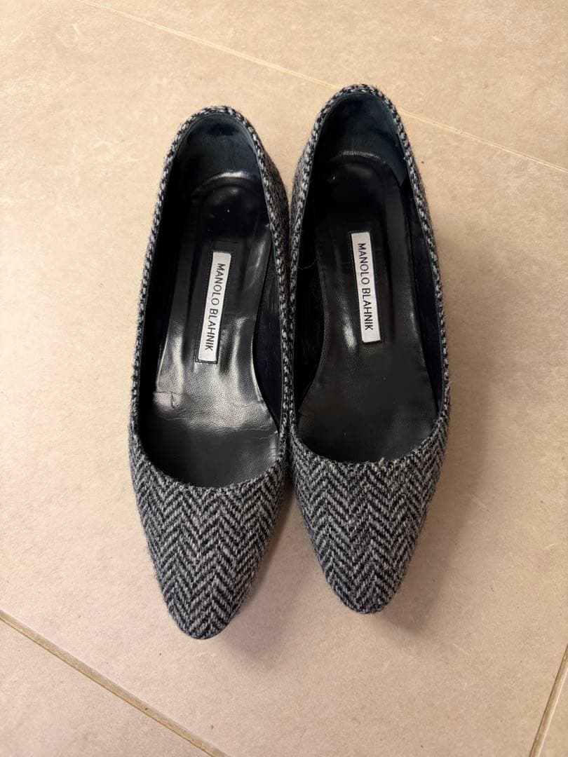 F*☆様 お値下げ！MANOLO BLAHNIK ツイードパンプス グレー系