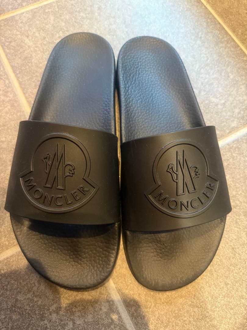 モンクレール　Basile　定番　ラバーサンダル　MONCLER