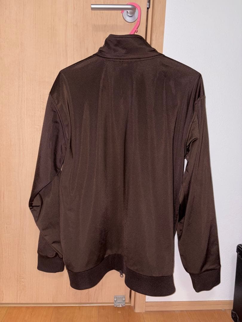 adidas 常田大希着用モデル　トラックジャケット ダークブラウン　ジャージ