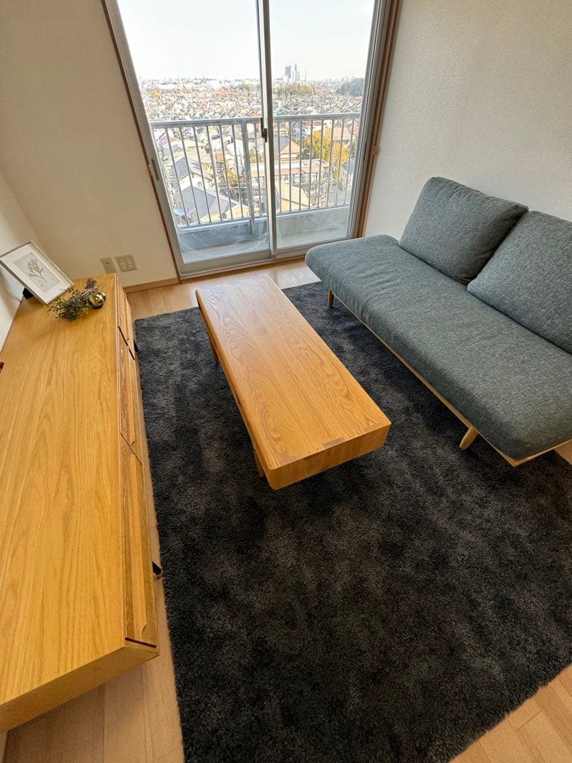 リビングテーブル