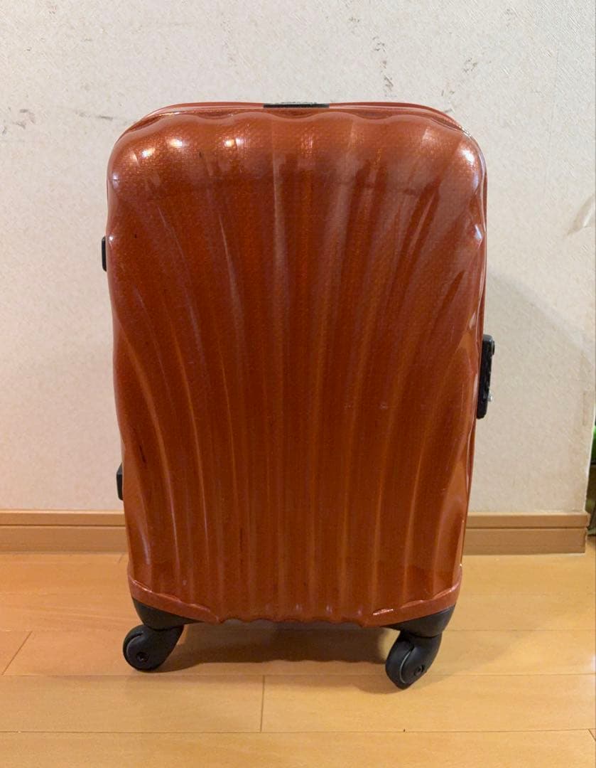 サムソナイト　機内持ち込み超軽量ポリカーボネート キャリーケース