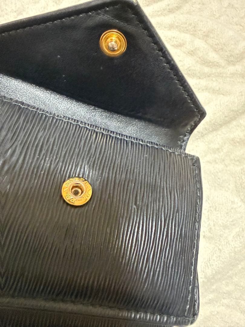 PRADA☆ブラックレザー 三つ折りミニウォレット