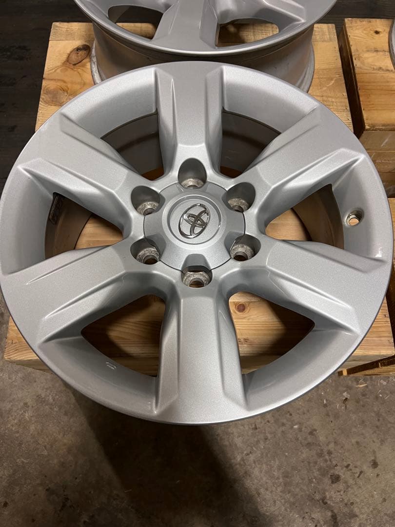 美品！150系ランクルプラド純正アルミホイール17インチ7.5J