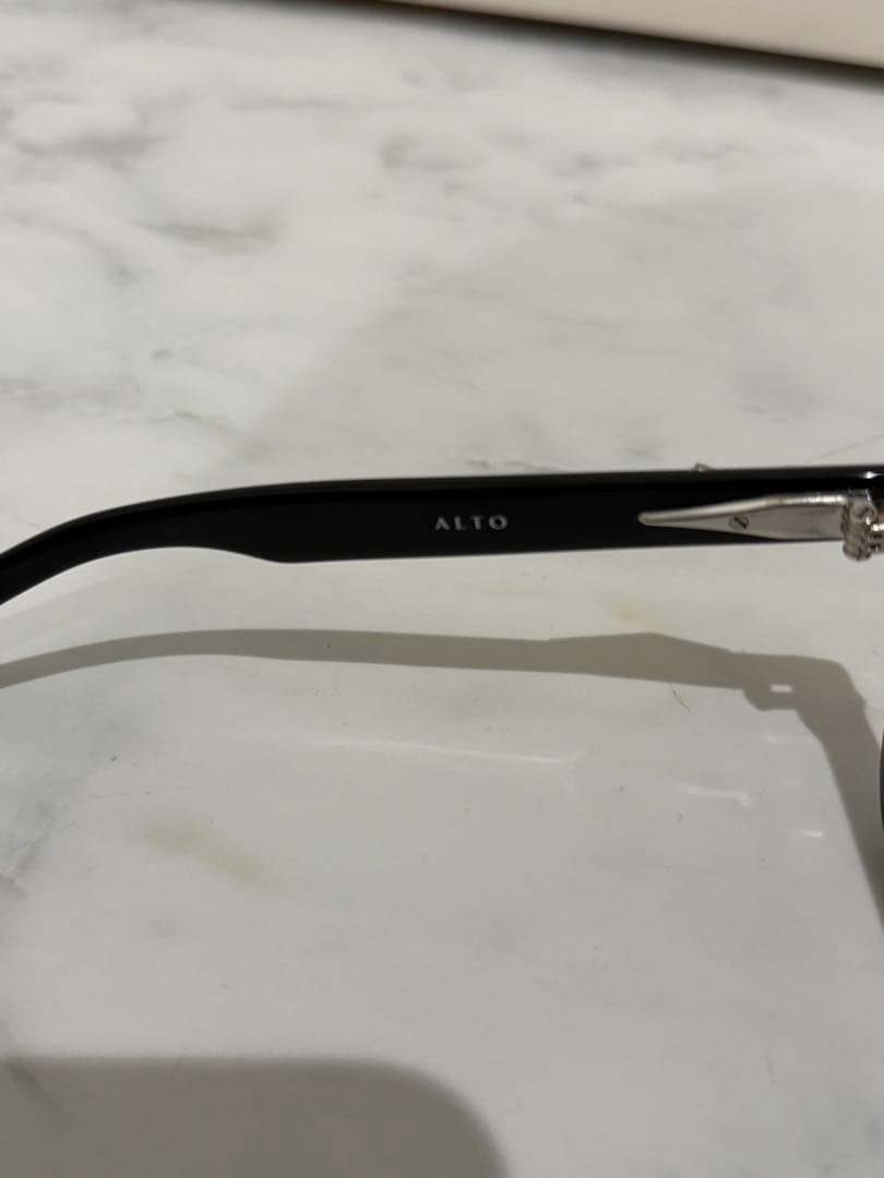 Gentle Monsterサングラス