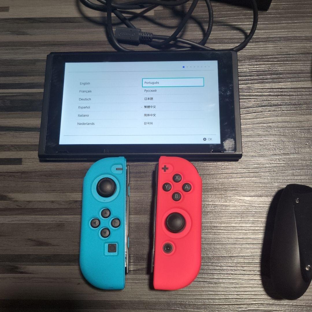 Nintendo Switch 本体 ネオンブルー/ネオンレッド スマブラ付